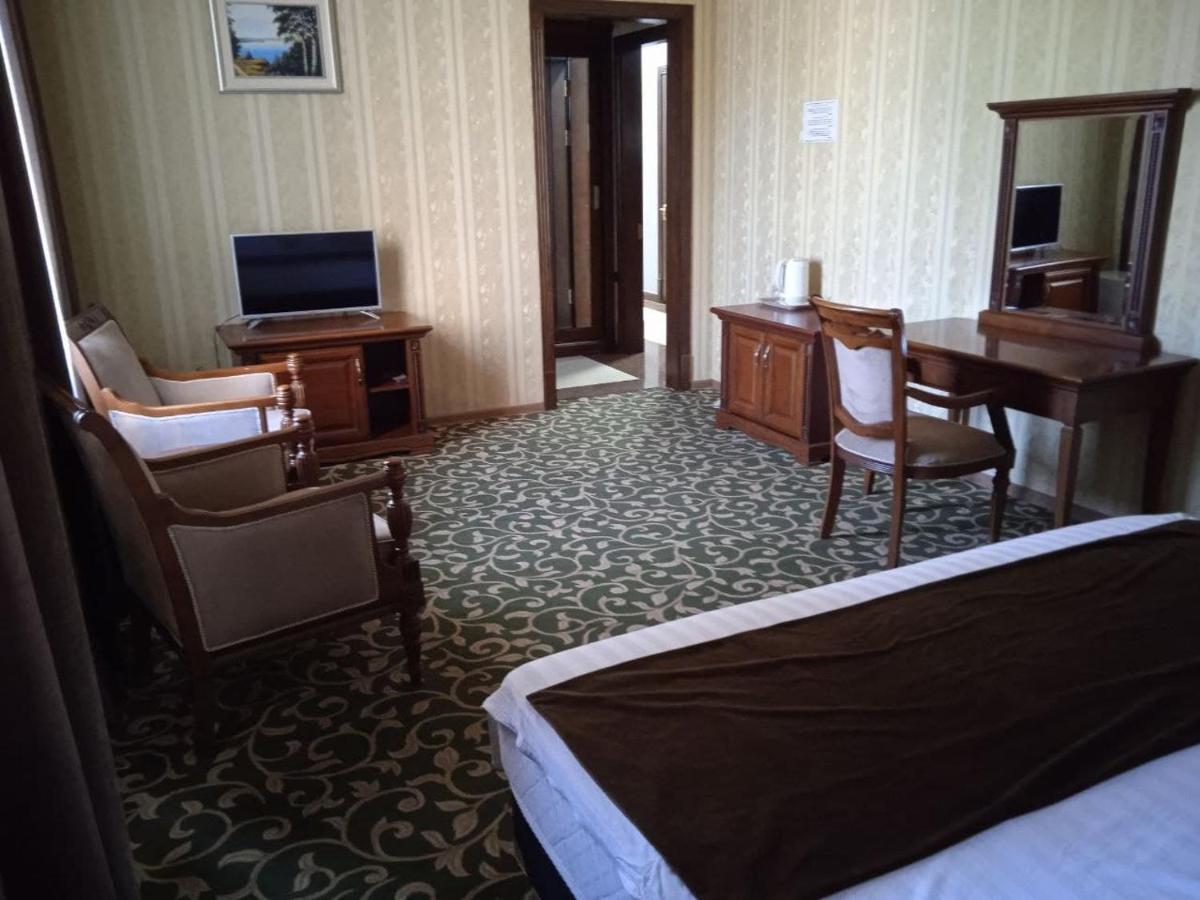Western Suites Hotel Ташкент Екстер'єр фото