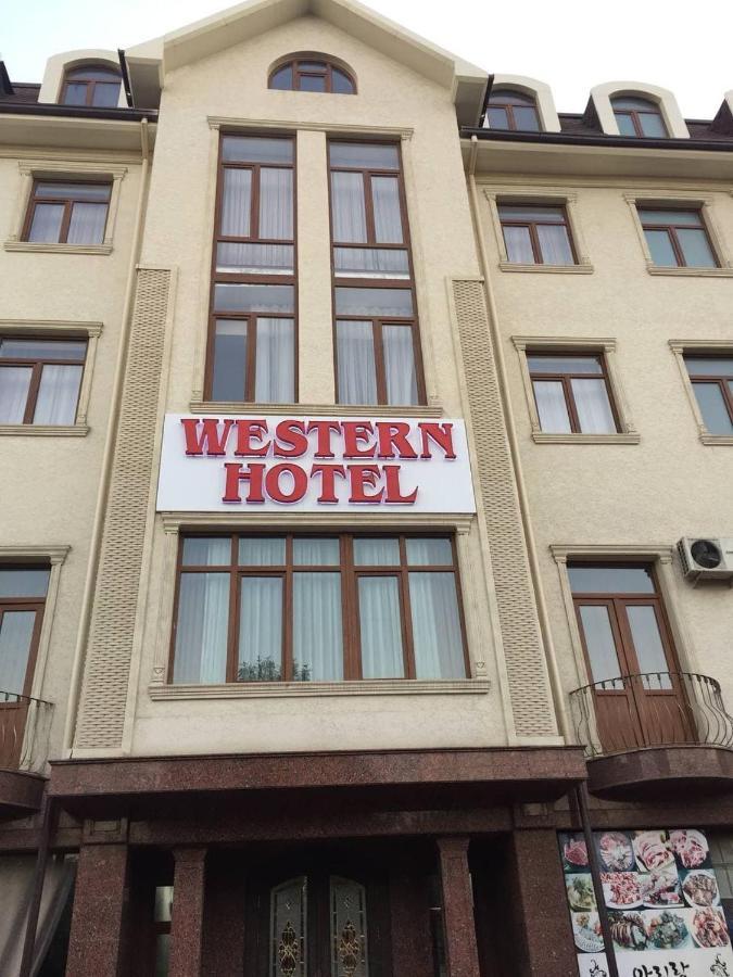 Western Suites Hotel Ташкент Екстер'єр фото