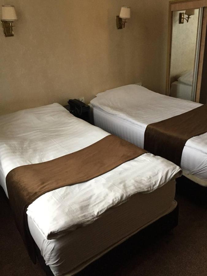 Western Suites Hotel Ташкент Екстер'єр фото